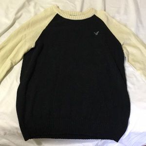 American Eagle Men’s S Classic Fit Sweater
